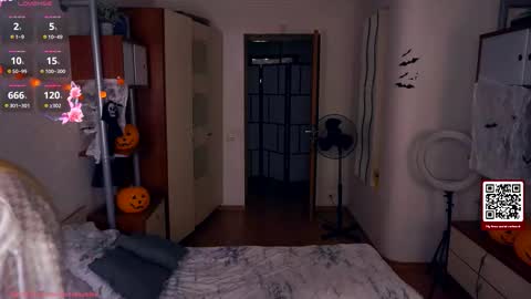 Tate online show from October 6, 4:10 am