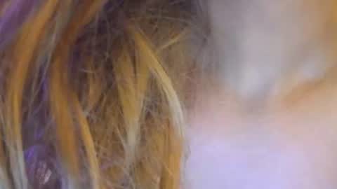 Mia online show from October 28, 8:51 am