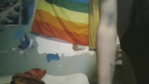 Mia online show from March 2, 10:44 am