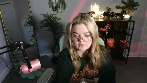 Bri online show from November 5, 2:55 am