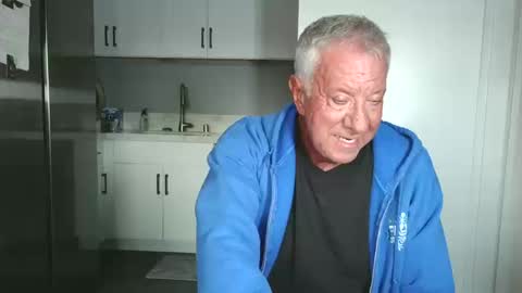 Jim online show from October 19, 1:06 am