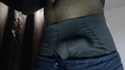 oilypanda online show from January 9, 10:09 pm