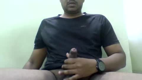 quietlyyours online show from February 6, 4:39 am