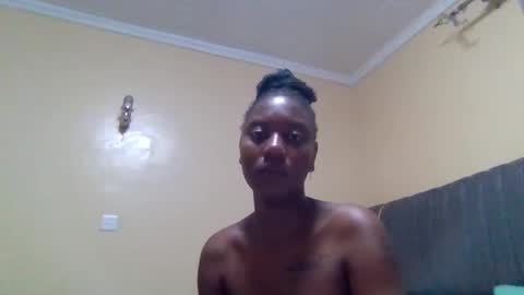 Snapshot of quin_sasha chatting on April 12, 6:24 pm Sasha online show from April 12, 6:24 pm