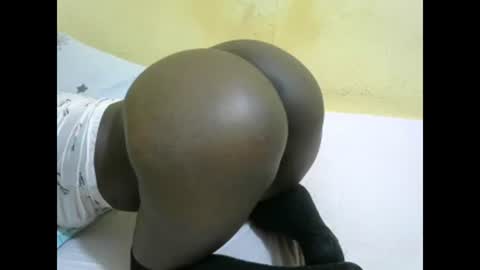 quincy joy11 online show from December 14, 8:23 am