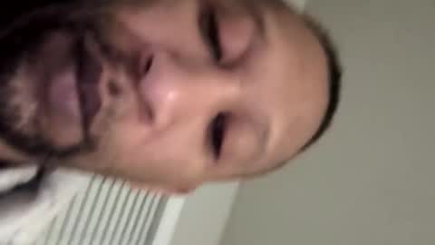 quindre online show from October 18, 8:04 am