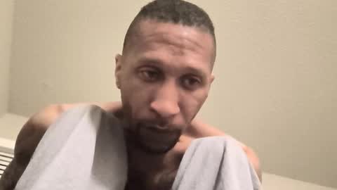 quindre online show from November 4, 12:59 pm