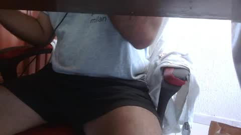 Snapshot of r459ut1n chatting on June 6, 1:16 pm r459ut1n online show from June 6, 1:16 pm