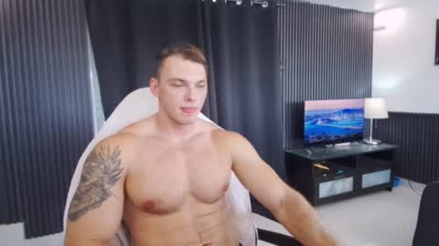 Snapshot of r9dima1998 chatting on June 14, 4:53 pm Dmitry online show from June 14, 4:53 pm