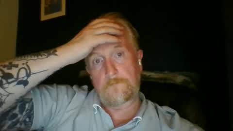 Snapshot of r_o_h_a_n_r_o_o_m chatting on June 24, 10:42 pm r_o_h_a_n_r_o_o_m online show from June 24, 10:42 pm
