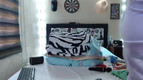 Rachel online show from February 9, 3:23 pm