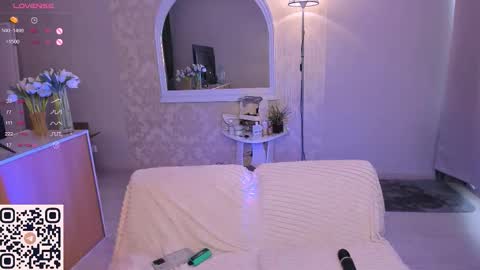Snapshot of rachel___mur chatting on March 8, 12:20 pm rachel___mur online show from March 8, 12:20 pm