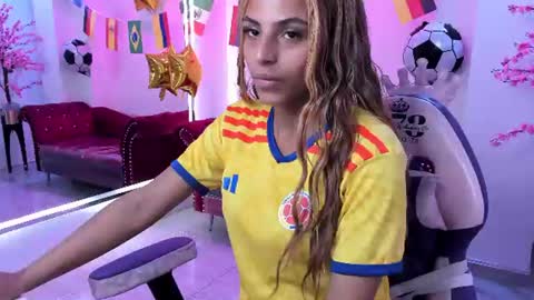 Snapshot of rachel__pretty chatting on July 7, 11:25 am Rachel online show from July 7, 11:25 am