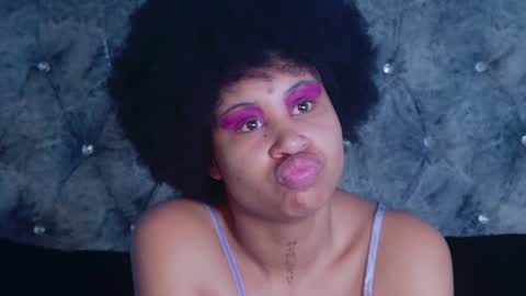 RachelAnn online show from September 12, 8:14 am