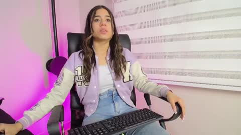 Rachell online show from March 2, 6:37 am