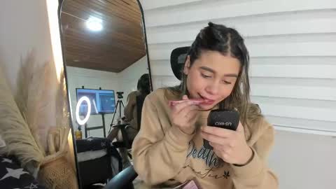 Rachell online show from October 30, 4:36 am