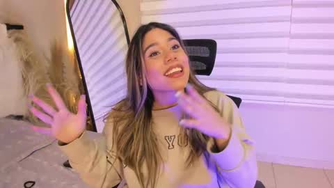 Rachell online show from November 13, 3:49 am