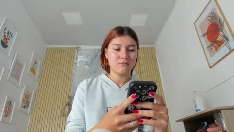 Snapshot of rachellesc chatting on June 8, 12:16 pm rachellesc online show from June 8, 12:16 pm