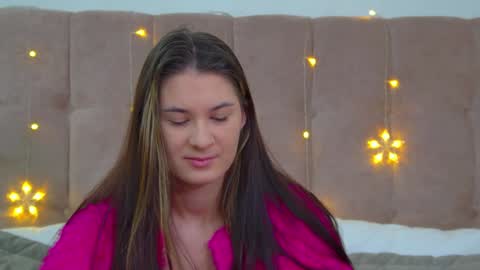 RachellSimpson online show from December 26, 6:33 pm