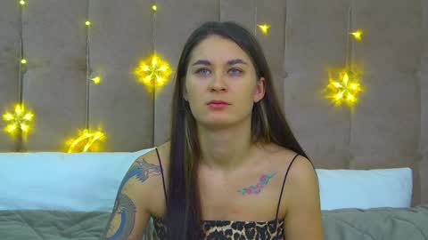 RachellSimpson online show from December 29, 6:27 pm