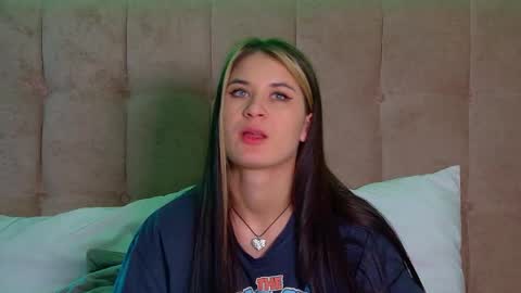 RachellSimpson online show from March 9, 1:35 am