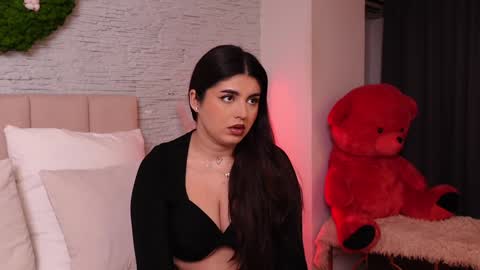 RachelSwaan online show from December 2, 4:53 am