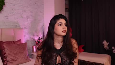 RachelSwaan online show from February 20, 5:44 am