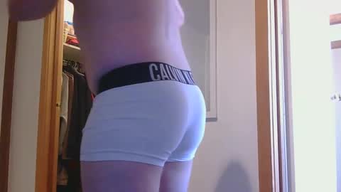 Snapshot of racr2222 chatting on May 5, 1:35 am Racer..... Who wants to get Naked sex cock ass pussy online show from May 5, 1:35 am