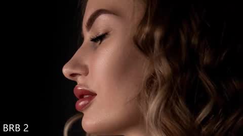 Snapshot of raeannschemmer chatting on February 27, 3:45 pm Mila online show from February 27, 3:45 pm