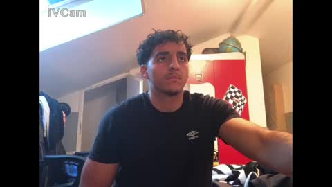 raes online show from December 18, 9:15 am