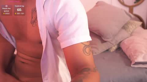 rafa_cruz online show from May 22, 2:22 pm