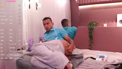 rafa_cruz online show from June 25, 1:37 pm