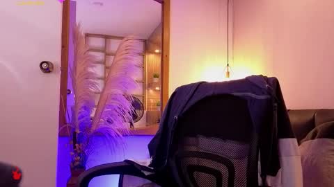 Snapshot of rafael_mendez chatting on February 20, 8:09 pm R A F A E L online show from February 20, 8:09 pm