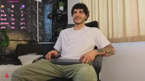 R A F A E L online show from April 7, 8:31 pm