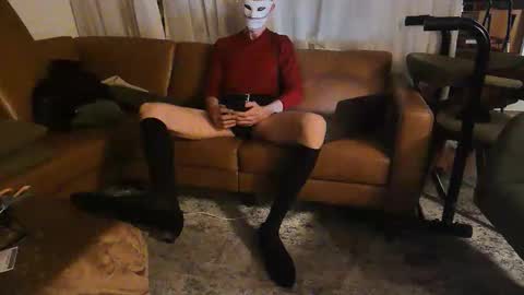 Snapshot of raffertynow chatting on May 17, 3:26 am DressSock Shoe online show from May 17, 3:26 am