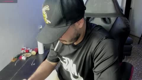 ragnar_lothbrok77 online show from November 5, 11:27 pm