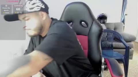 ragnar_lothbrok77 online show from February 5, 9:52 pm