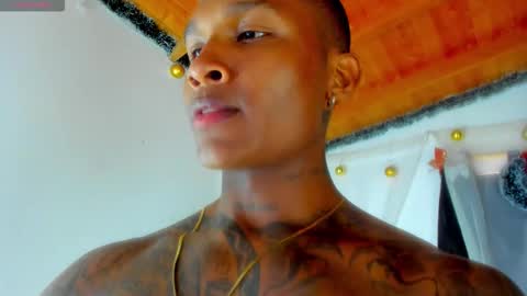 Andres H online show from February 12, 3:29 pm