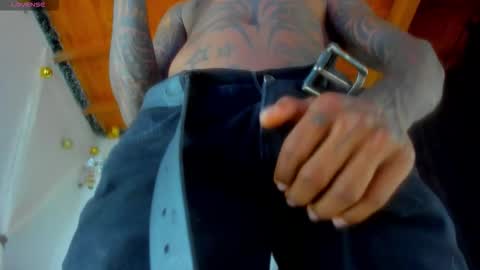 Andres H online show from March 11, 9:54 pm