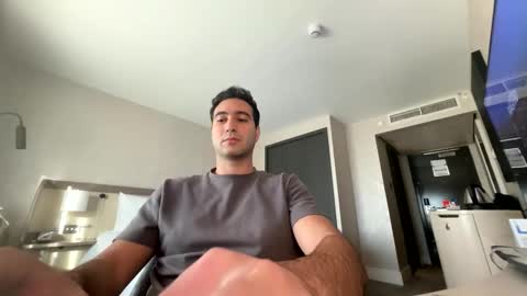 ragnearyou online show from September 21, 4:30 pm