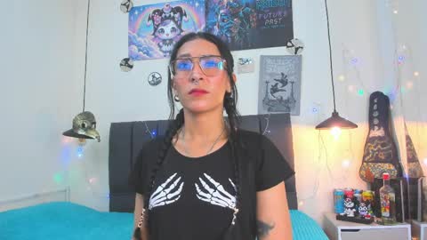 Raia online show from April 8, 3:17 am