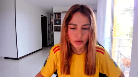 Snapshot of rainbow_jenny chatting on January 8, 5:59 pm Jennyindependent model . online show from January 8, 5:59 pm