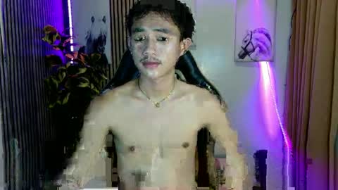 Snapshot of raindrop_cummmer chatting on April 27, 12:03 pm rain online show from April 27, 12:03 pm