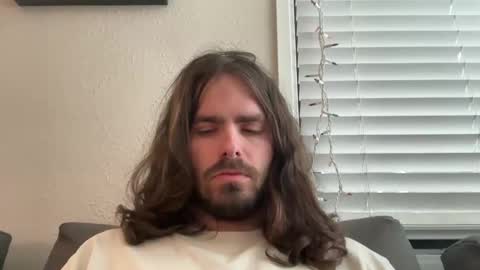 Snapshot of rainier1234 chatting on November 29, 7:17 pm Alex online show from November 29, 7:17 pm