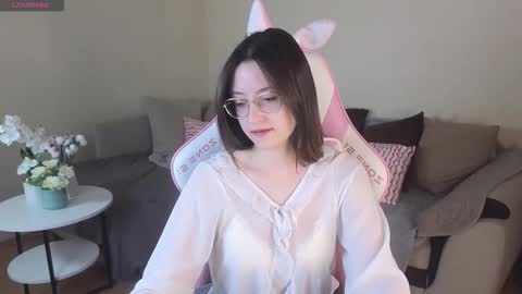 rainybella online show from November 13, 7:18 am