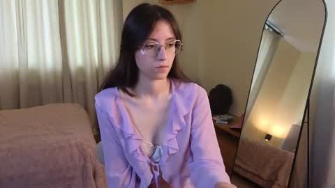rainybella online show from July 19, 7:01 am