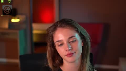 Raisa online show from November 20, 7:13 pm