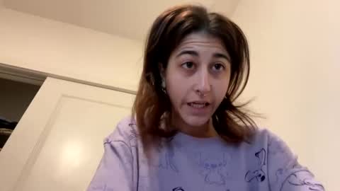 Snapshot of raiyvyn chatting on January 22, 4:13 am Ray Ray online show from January 22, 4:13 am