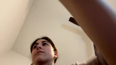 Snapshot of raiyvyn chatting on January 25, 5:29 am Ray Ray online show from January 25, 5:29 am