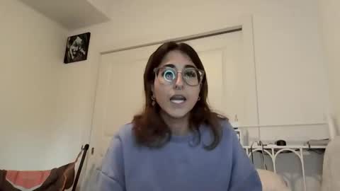 Snapshot of raiyvyn chatting on October 13, 8:31 pm Ray Ray online show from October 13, 8:31 pm